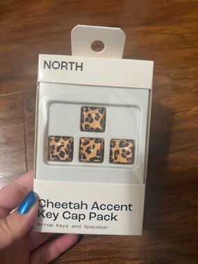 New - Cheetah accent key caps